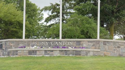 https://commons.wikimedia.org/wiki/File:SUNY_Canton_Sign.jpg