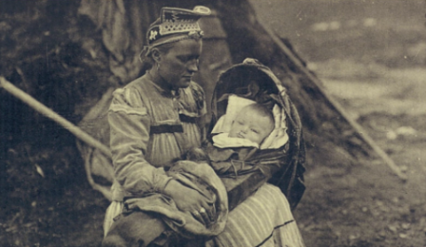 Mother and child, Sámi